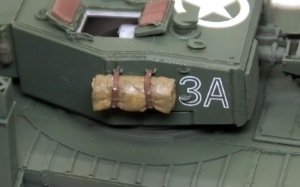 チャーチルMk.3工兵戦闘車 鉛板でベルトをつける