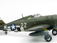 リパブリック・P-47Dサンダーボルト レイザーバック 1/72 ハセガワ