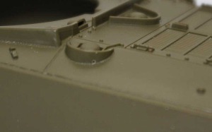 M4A3シャーマン(RC)　水抜き穴の追加