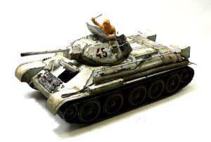 T-34/76戦車の仕上げ