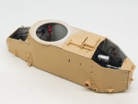 車体天板の取り付け