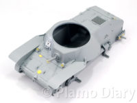 車体上部の組み立て