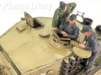 ドイツ重戦車・タイガー1中期生産型 オットー・カリウス搭乗車 1/35 タミヤ