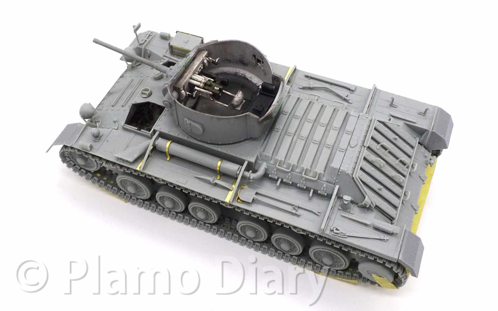 砲塔内部の塗装